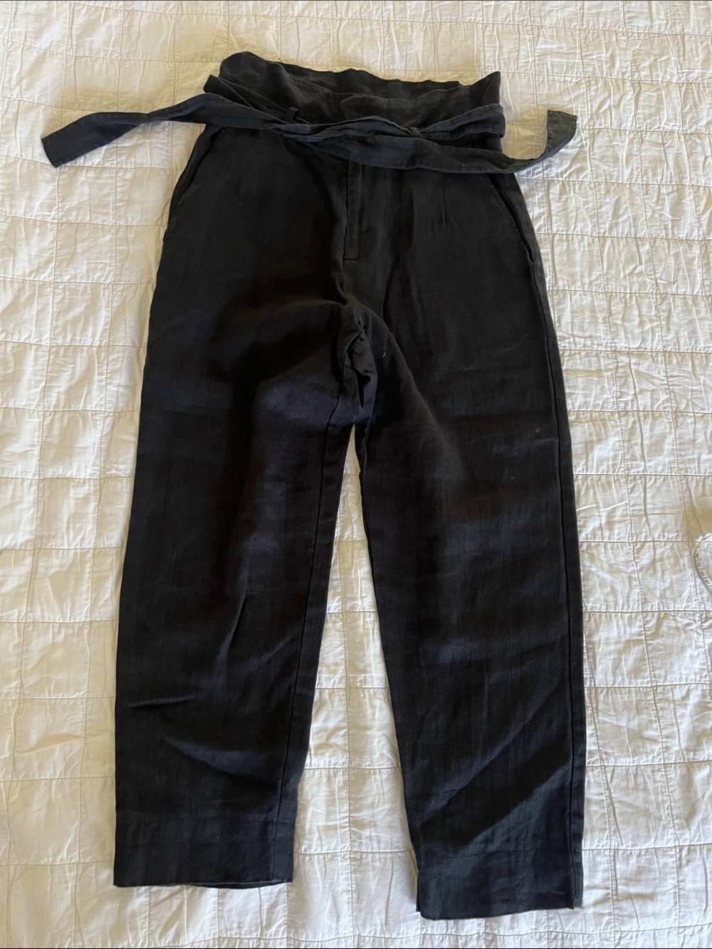 Reformation black Linen paper bag pants size 4